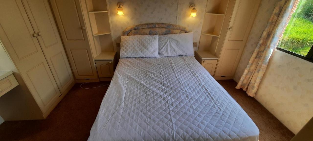 Grey Alders Villa Carmarthen Luaran gambar